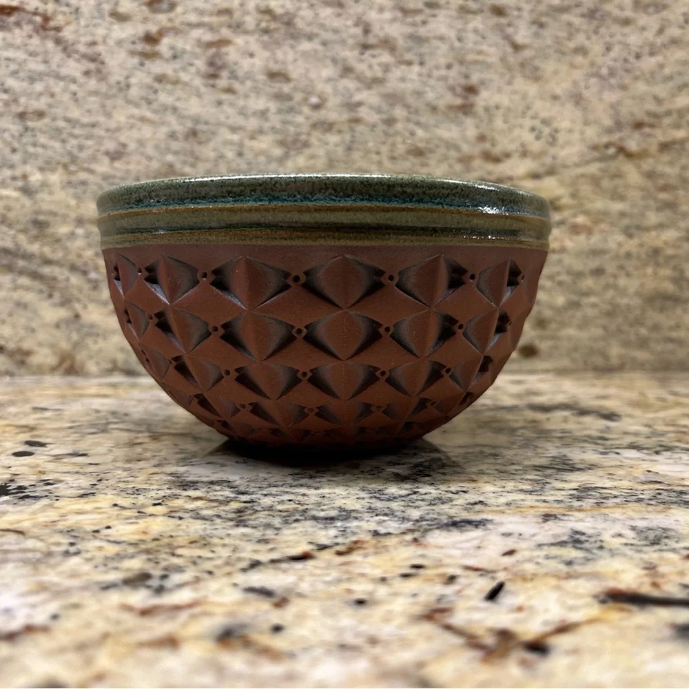 Standhardt Studio Pottery Bowl - Hand-thrown, Hand-carved, Red Clay - Picture 1 of 10